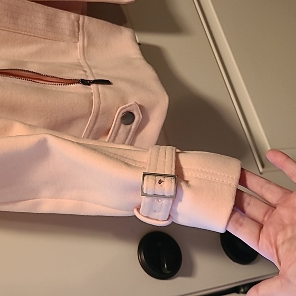 Jacket - Picture 4 of 5